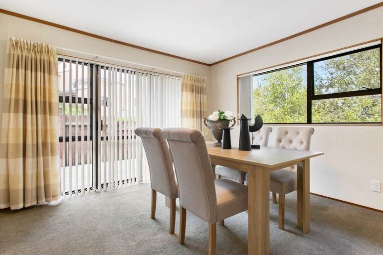 Photo of property in 2/30 Honeysuckle Lane, Mairangi Bay, Auckland, 0630