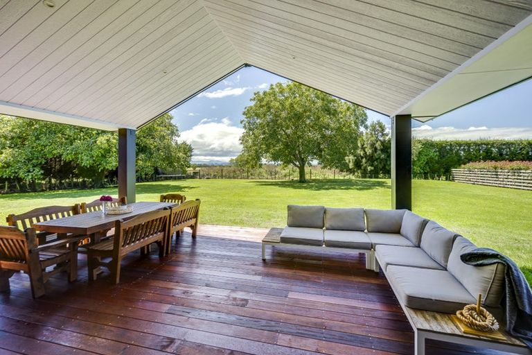 Photo of property in 252 Meeanee Road, Meeanee, Napier, 4112