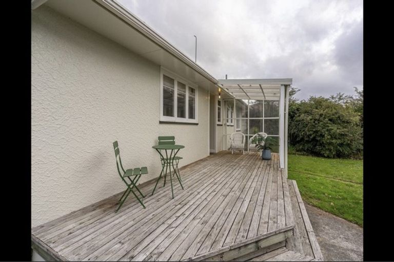 Photo of property in 52 Fergusson Street, Solway, Masterton, 5810