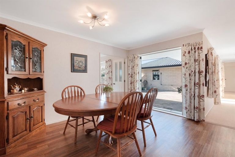 Photo of property in 177 Cameron Road, Te Puke, 3119