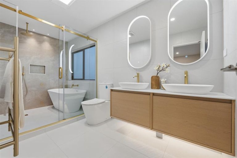 Photo of property in 47 Derbyshire Lane, Karaka, Papakura, 2580