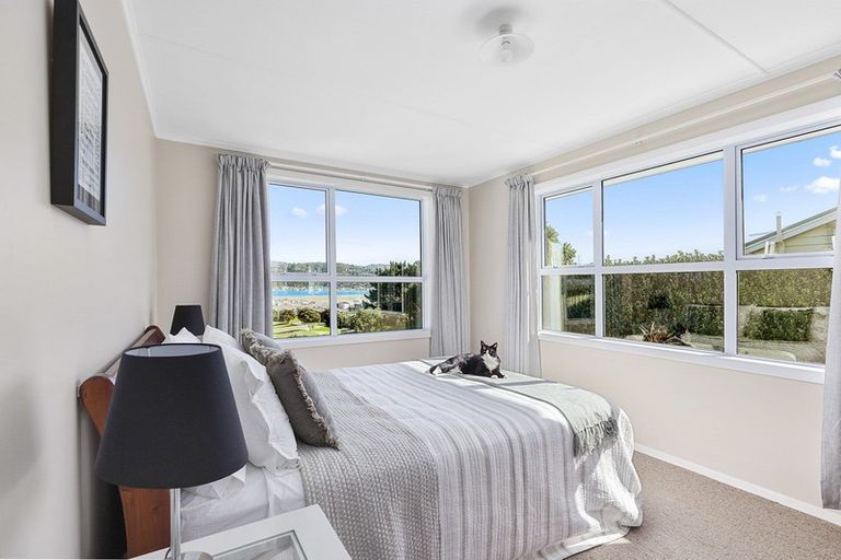 Photo of property in 68 Raukawa Street, Strathmore Park, Wellington, 6022