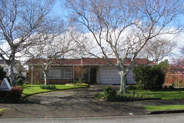 Photo of property in 2 Plunket Street, Solway, Masterton, 5810