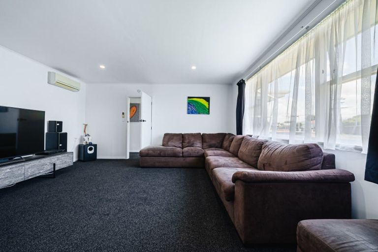 Photo of property in 65 Cloten Road, Stratford, 4332