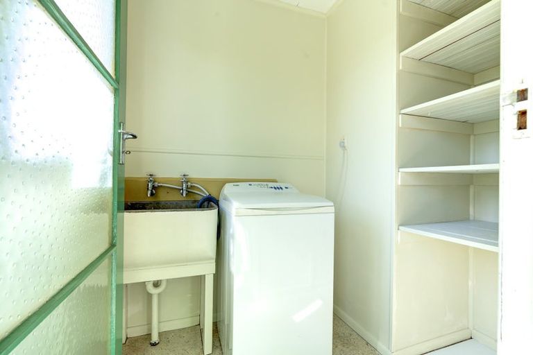 Photo of property in 21 Sundown Crescent, Melville, Hamilton, 3206