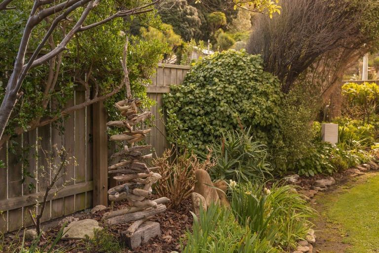 Photo of property in 6 Mowhanau Drive, Kai Iwi, Whanganui, 4574