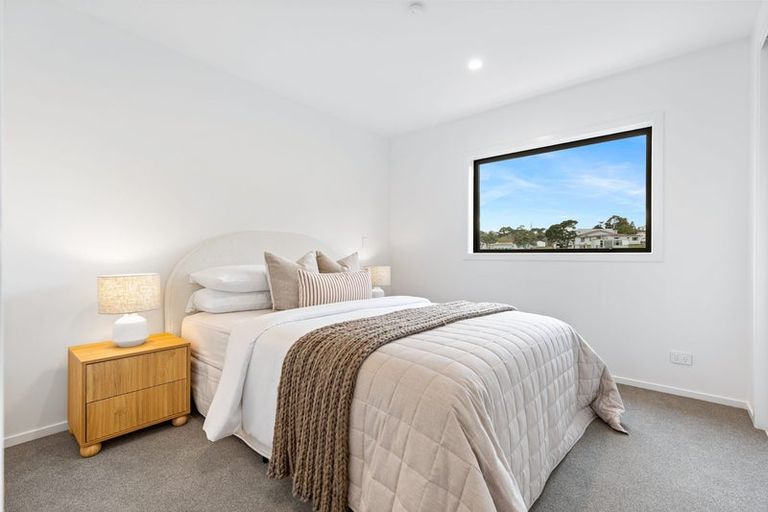 Photo of property in 19 Taiko Lane, Glenfield, 0629