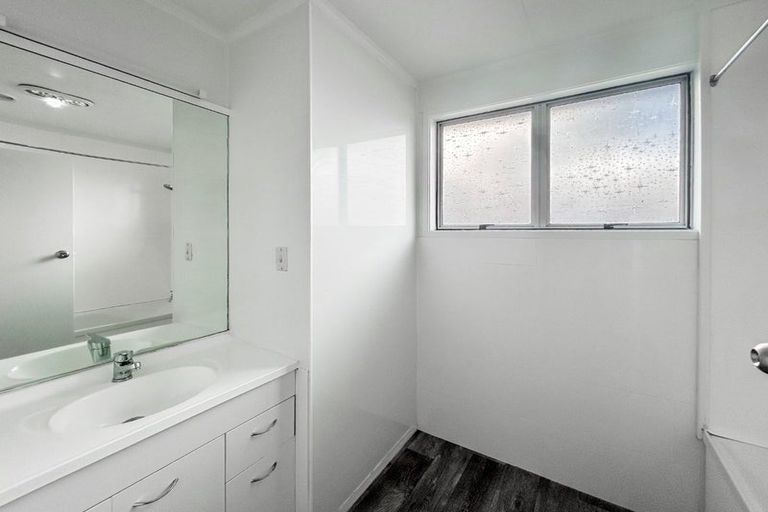 Photo of property in 49 Turner Drive, Western Heights, Rotorua, 3015