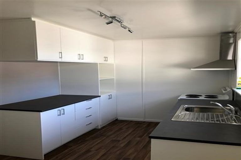 Photo of property in 65 Vine Street, Mangere East, Auckland, 2024