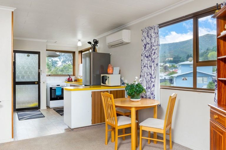 Photo of property in 2a Leicester Street, Picton, 7220