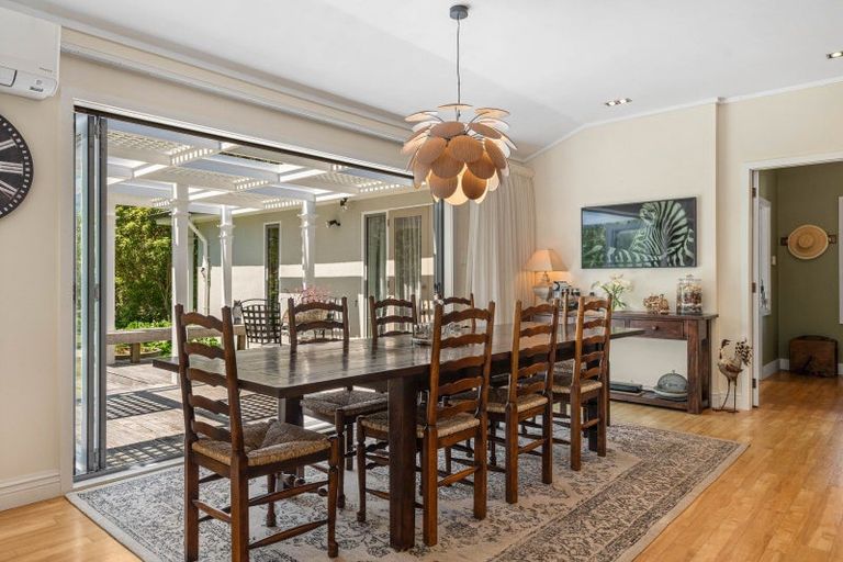 Photo of property in 72a Ahikouka Road, Ahikouka, Greytown, 5794