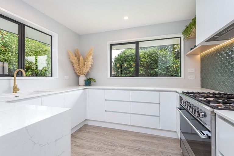 Photo of property in 1/48 Jeffreys Road, Fendalton, Christchurch, 8052