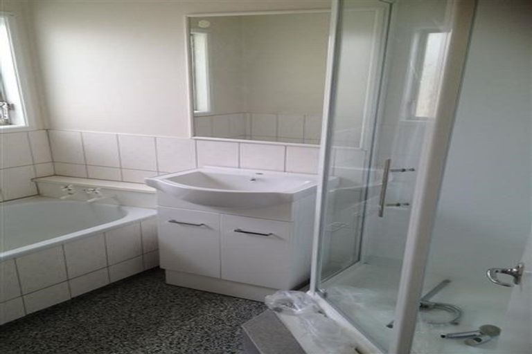 Photo of property in 29 Wycherley Drive, Bucklands Beach, Auckland, 2014