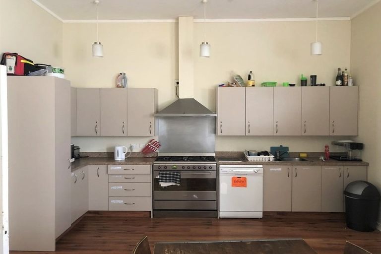 Photo of property in 37 Owen Street, Newtown, Wellington, 6021