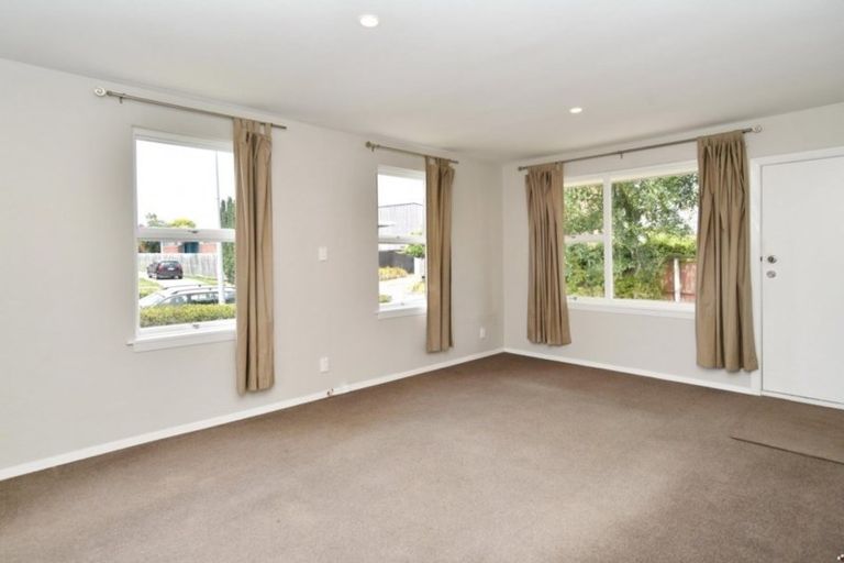 Photo of property in 1/8 Nanette Street, Upper Riccarton, Christchurch, 8041