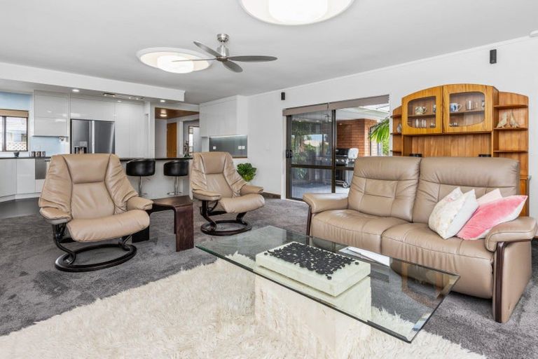 Photo of property in 210 Auckland Road, Greenmeadows, Napier, 4112