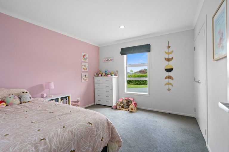 Photo of property in 18 Tulip Drive, Cambridge, 3434