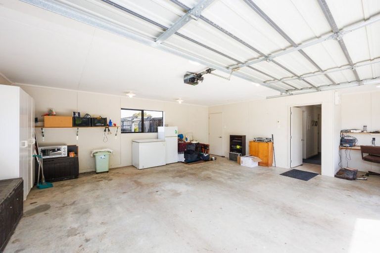 Photo of property in 285 Forlong Road, Colyton, Feilding, 4775
