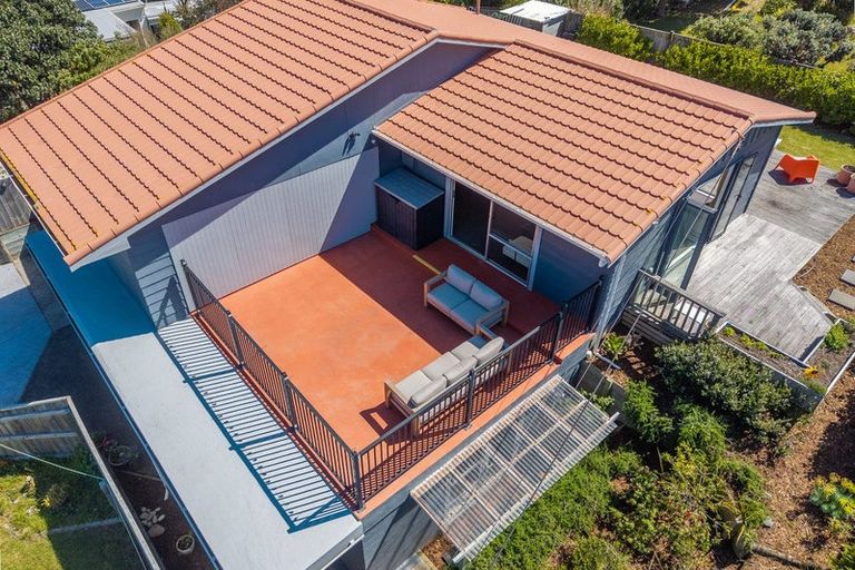 Photo of property in 17 Moana Street, Otaki Beach, Otaki, 5512