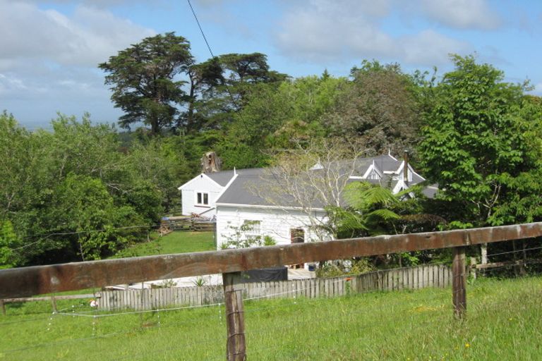 Photo of property in 16 Sonja Drive, Hunua, Papakura, 2584