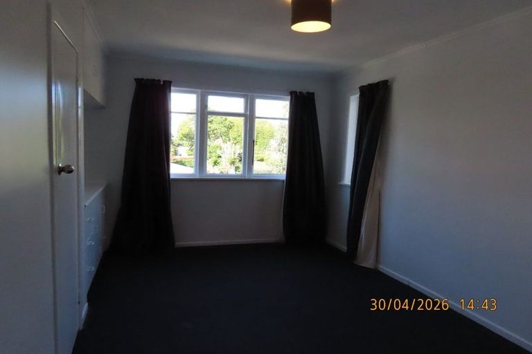 Photo of property in 39 Mcclintock Road, Massey, Auckland, 0614