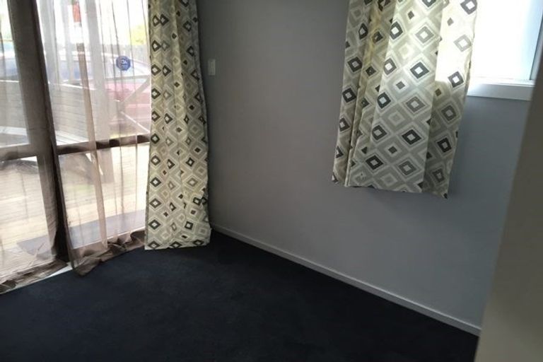 Photo of property in 1 Northolt Road, Fairview Downs, Hamilton, 3214