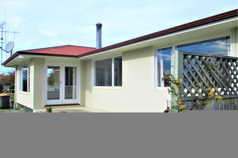 Photo of property in 12 Mcnair Road, Temuka, 7920