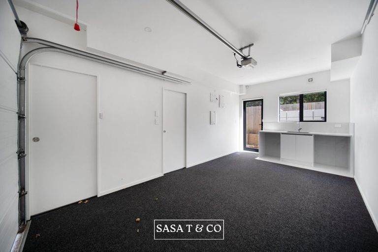 Photo of property in 64 Landscape Road, Papatoetoe, Auckland, 2025