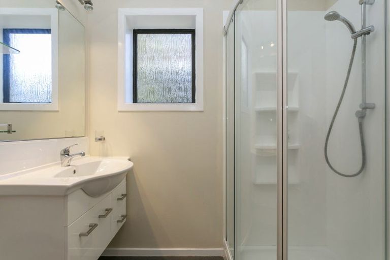 Photo of property in 67 Chesham Avenue, Waipahihi, Taupo, 3330