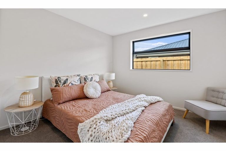 Photo of property in 10 Borthwick Street, Belfast, Christchurch, 8051