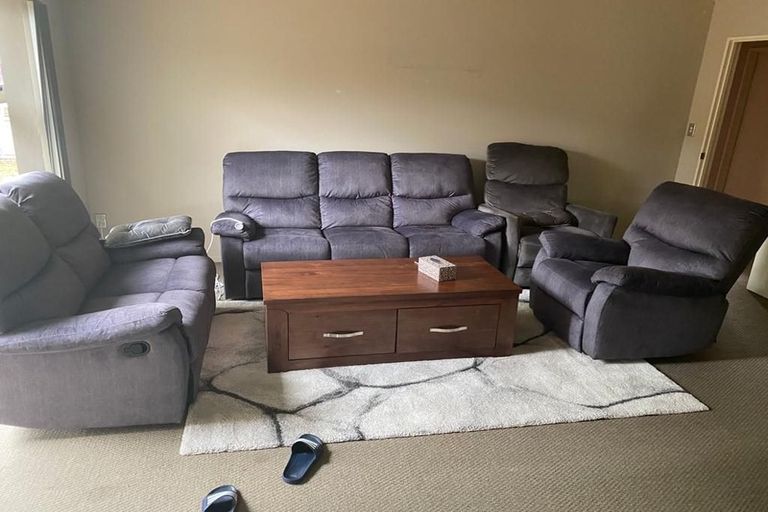 Photo of property in 8 Katana Lane, Takanini, 2112