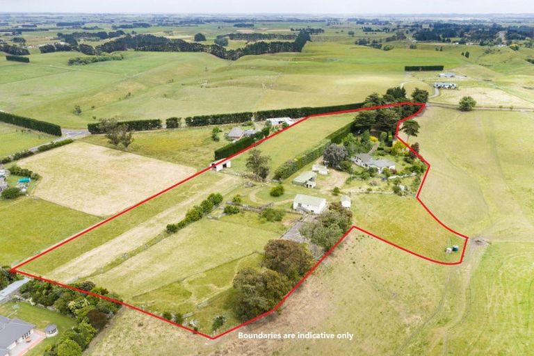 Photo of property in 852 Penny Road, Sanson, Palmerston North, 4479