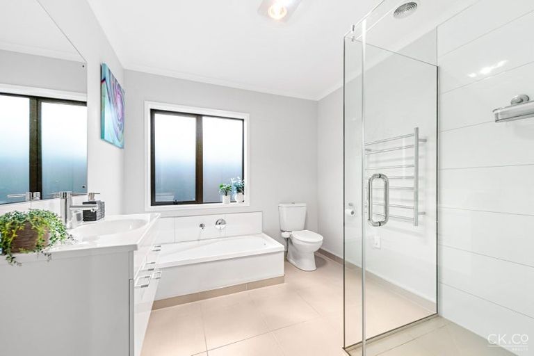 Photo of property in 6 Pattullo Crescent, Wallaceville, Upper Hutt, 5018