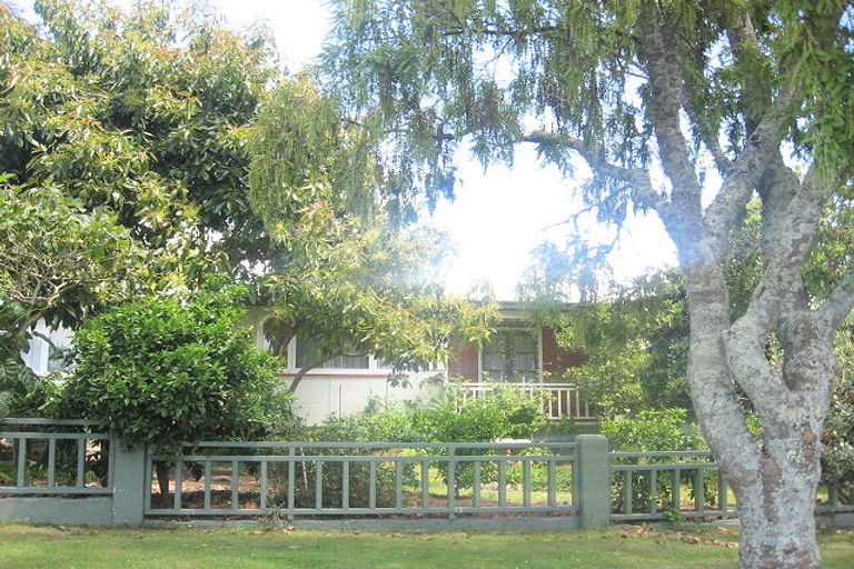 Photo of property in 14 George Street, Te Puke, 3119