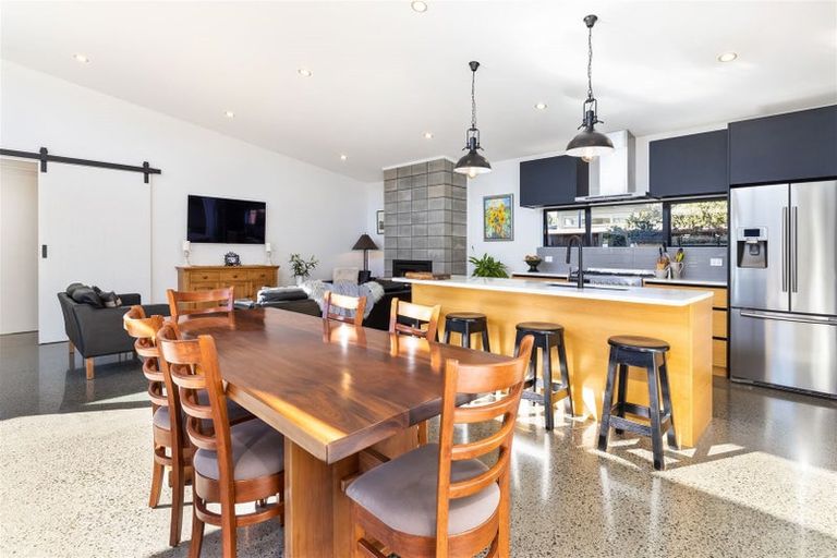 Photo of property in 231 Taylor Pass Road, Witherlea, Blenheim, 7201