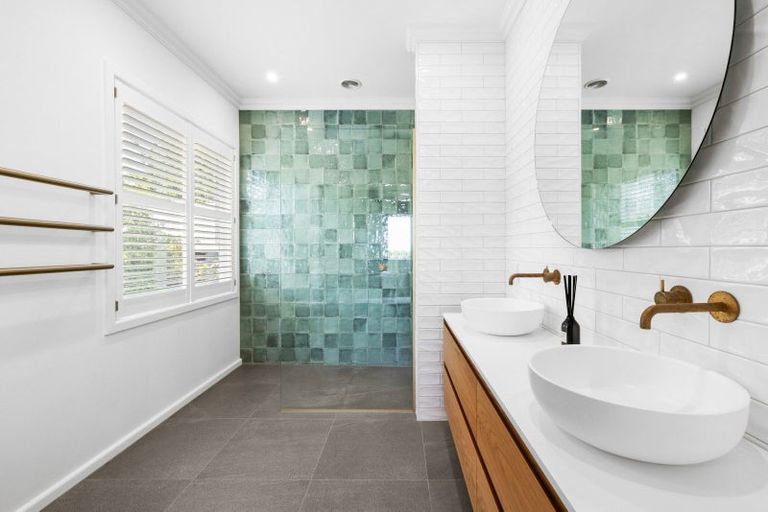 Photo of property in 27 Kopanga Road, Havelock North, 4130