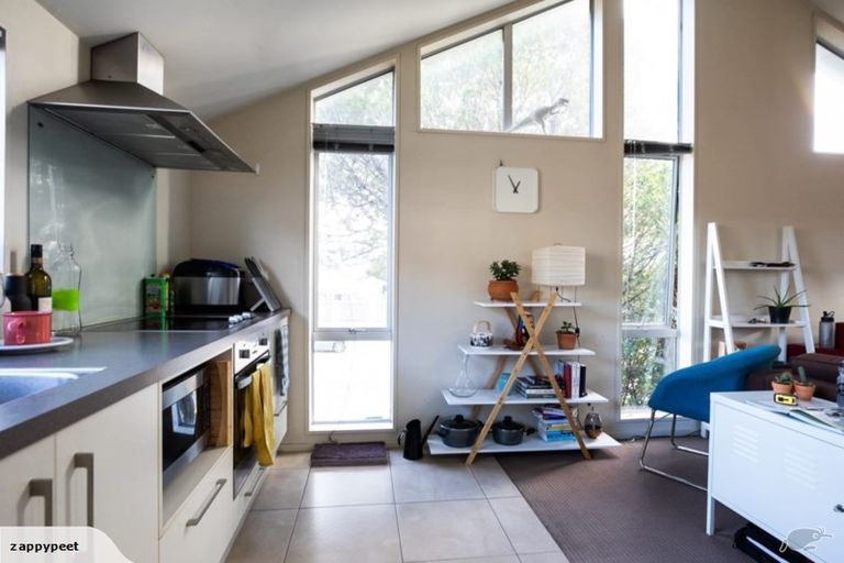 Photo of property in 66a Springfield Road, St Albans, Christchurch, 8014