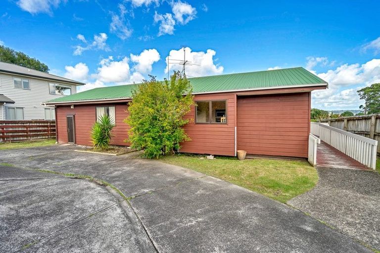 Photo of property in 246 Te Atatu Road, Te Atatu South, Auckland, 0610