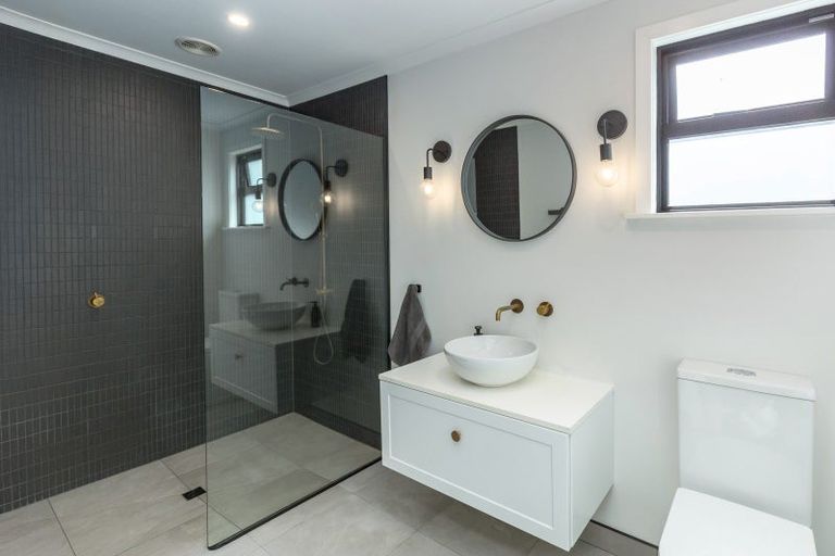 Photo of property in 14 Wood Street, Greytown, 5712