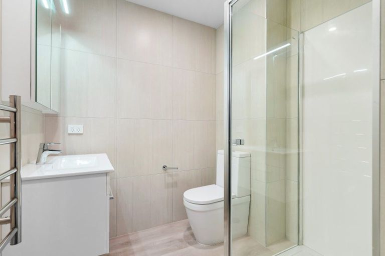 Photo of property in 203/2a Matatiki Street, Northcote, Auckland, 0627