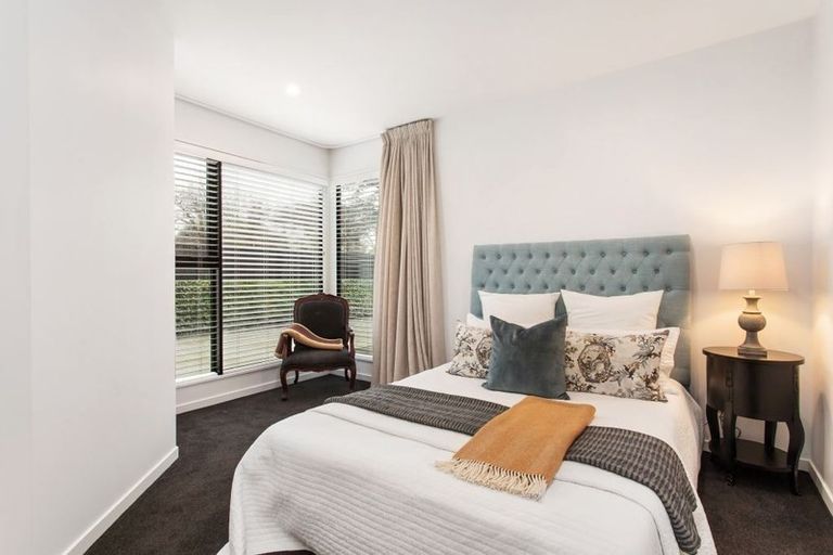 Photo of property in 79 Fendalton Road, Fendalton, Christchurch, 8014