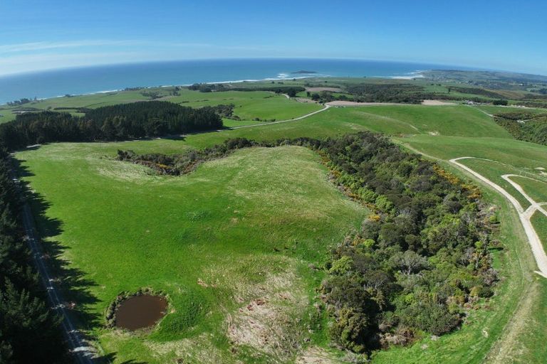 Photo of property in 205 Otokia-kuri Bush Road East, Kuri Bush, Dunedin, 9091