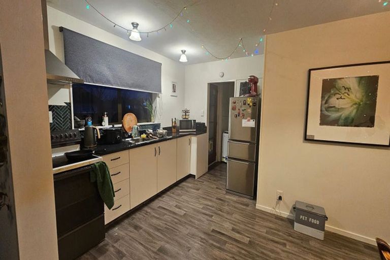 Photo of property in 2/71 Royal Park Drive, Parklands, Christchurch, 8083