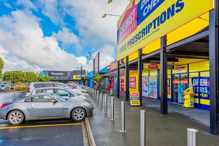 Photo of property in 32/36 Westgate Drive, Westgate, Auckland, 0614