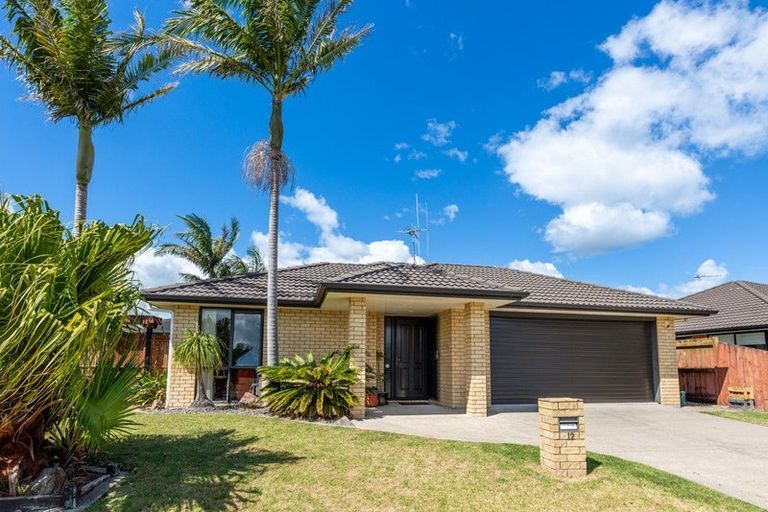 Photo of property in 12 Atlantic Close, Papamoa Beach, Papamoa, 3118