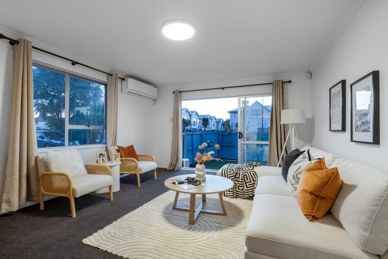 Photo of property in 2/110 Barbour Street, Waltham, Christchurch, 8011