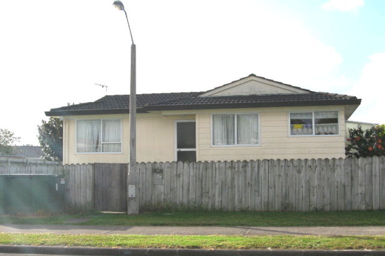 Photo of property in 8 Elisa Lane, Ranui, Auckland, 0612