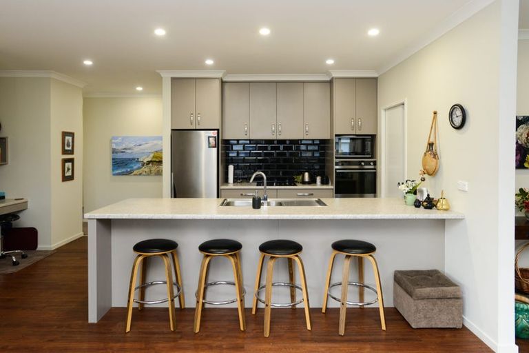 Photo of property in 1230a Howard Street, Parkvale, Hastings, 4122