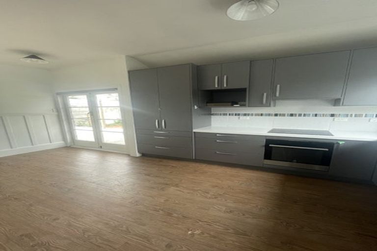 Photo of property in 16 Redruth Avenue, Spreydon, Christchurch, 8024