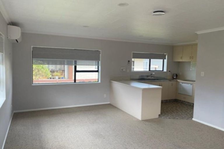 Photo of property in 1 Price Street, Westown, New Plymouth, 4310